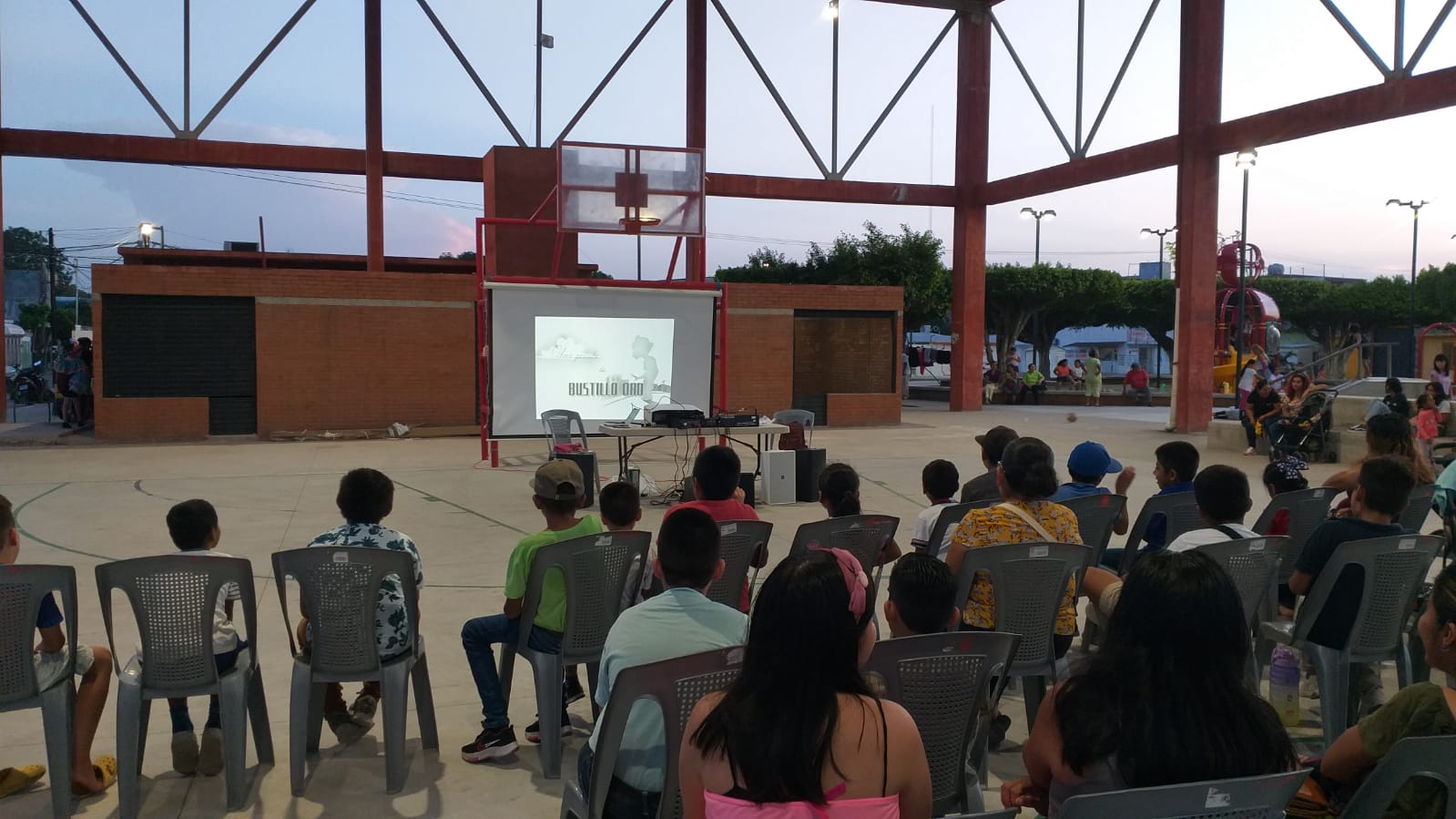 Actividad Cultural Comunitaria: Cine Sillita en Ejido Pedro C. Colorado